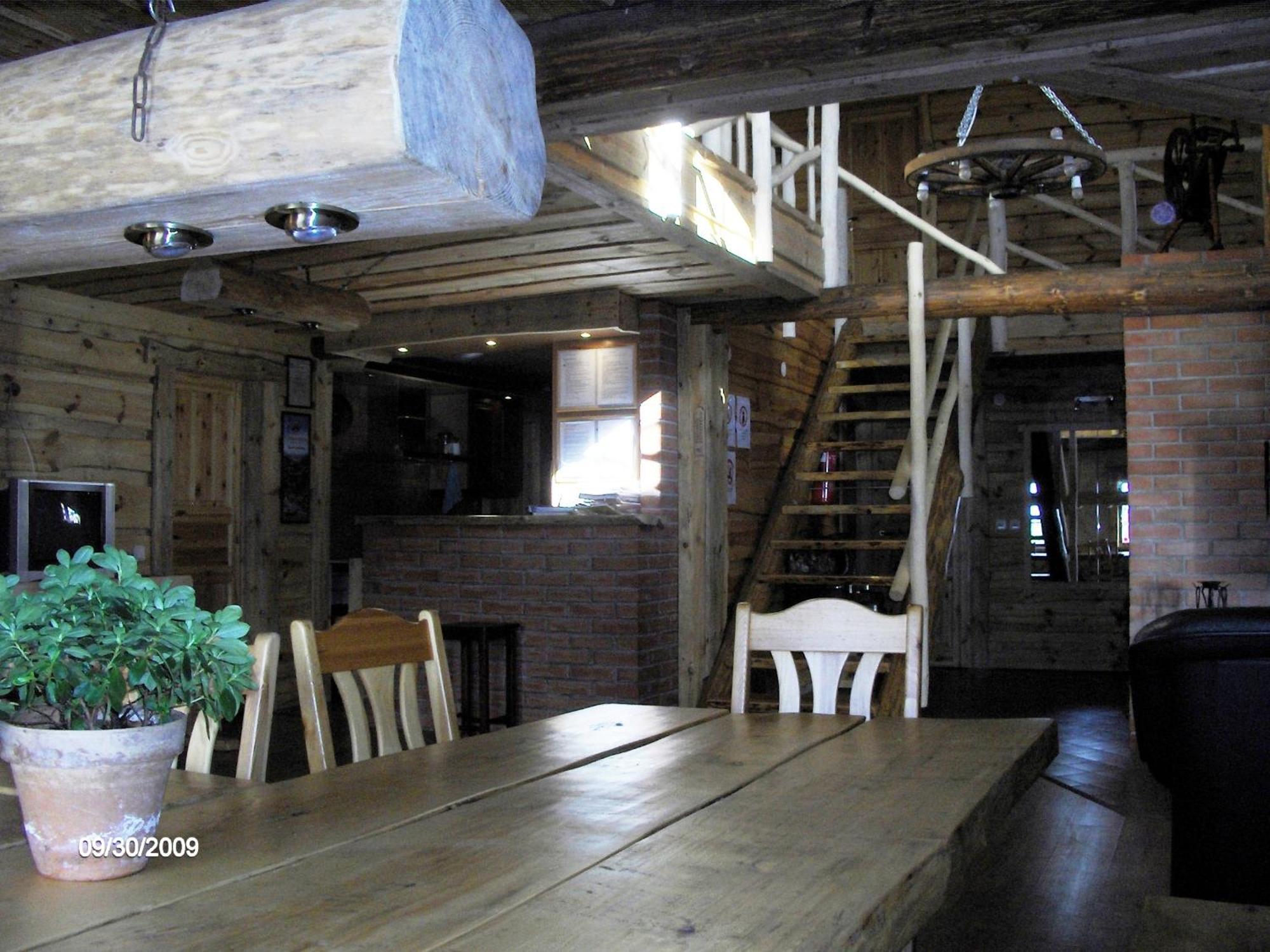 Toomalouka Tourist Farm Hotel ภายนอก รูปภาพ